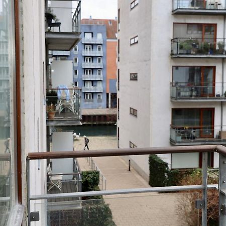 Scandi-Hygge 2 Bedroom Apartment In Charming Christianshavn København Ngoại thất bức ảnh