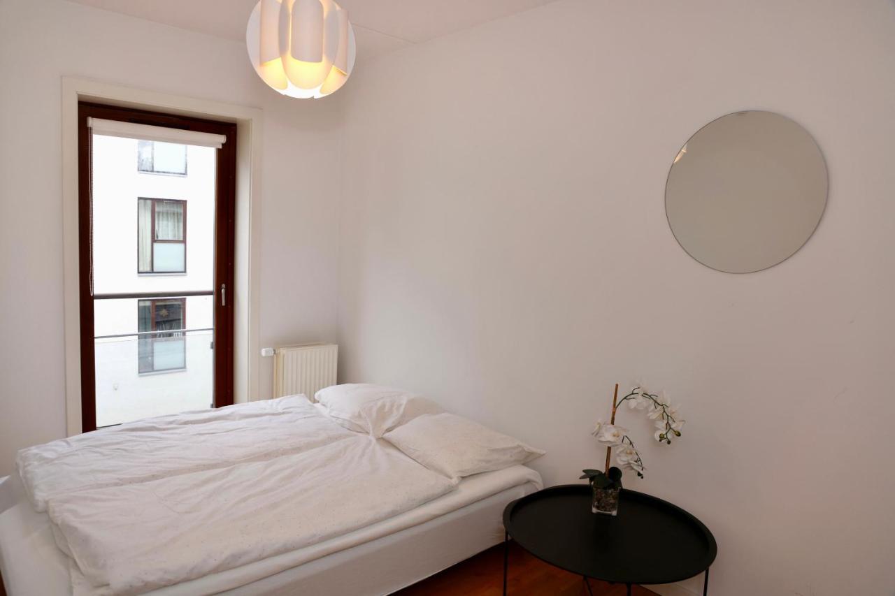 Scandi-Hygge 2 Bedroom Apartment In Charming Christianshavn København Ngoại thất bức ảnh