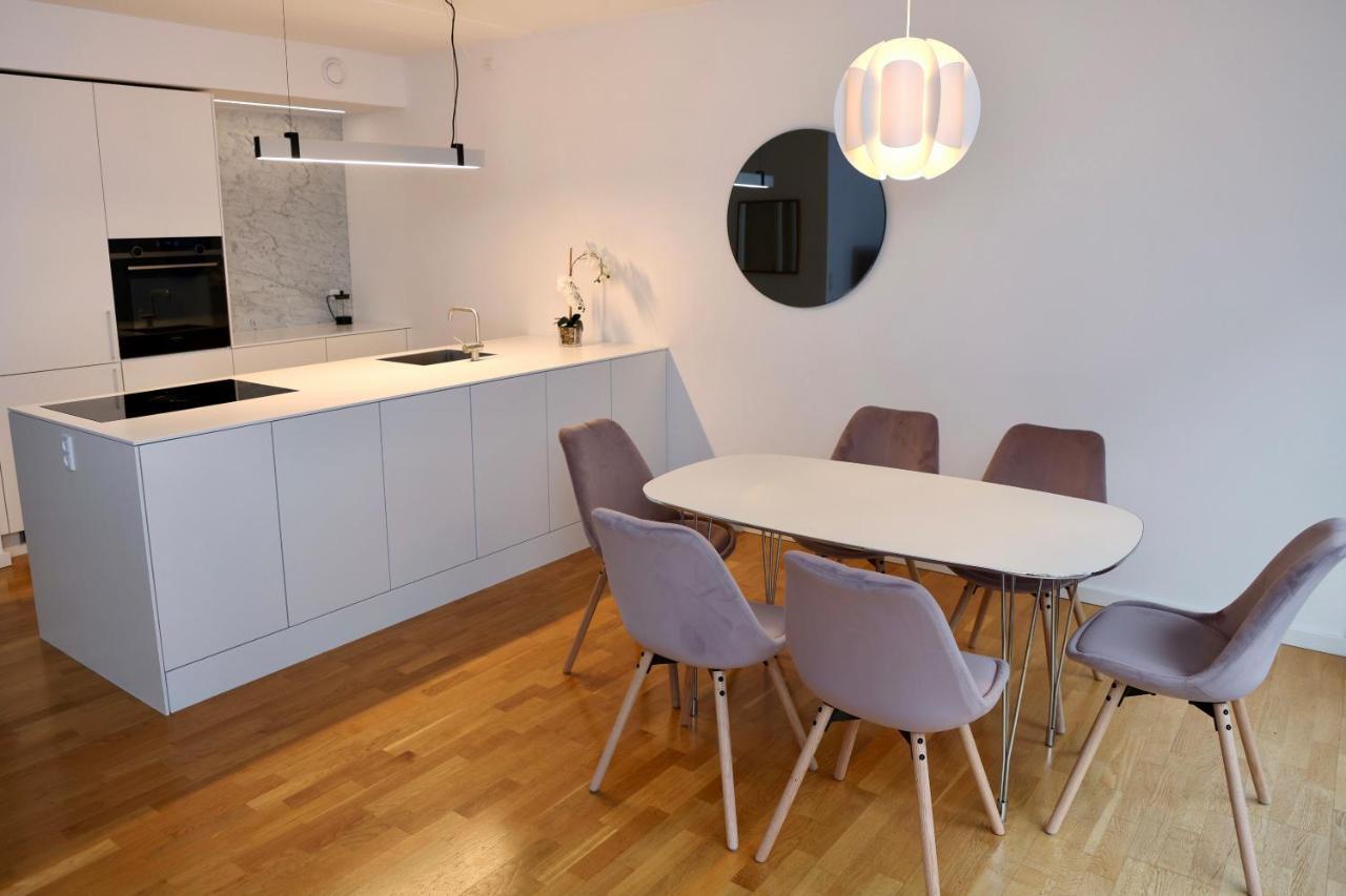 Scandi-Hygge 2 Bedroom Apartment In Charming Christianshavn København Ngoại thất bức ảnh